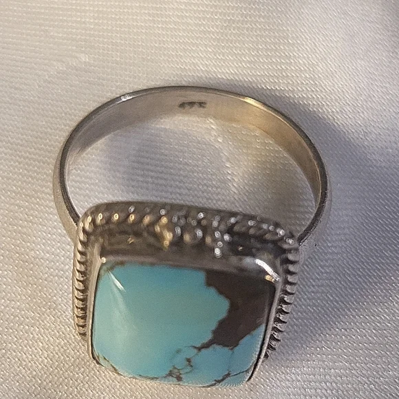 Turquoise Silver Ring - Picture 2 of 5